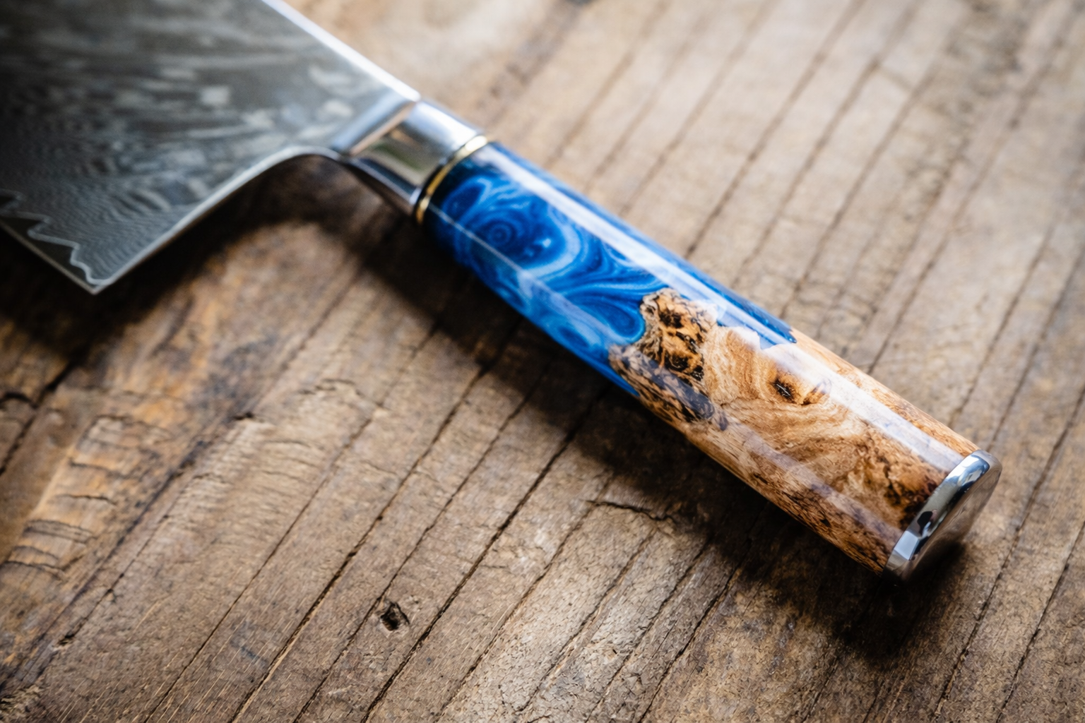 Personalized engraved Damascus knife set with blue burl handle — Tidal Collection
