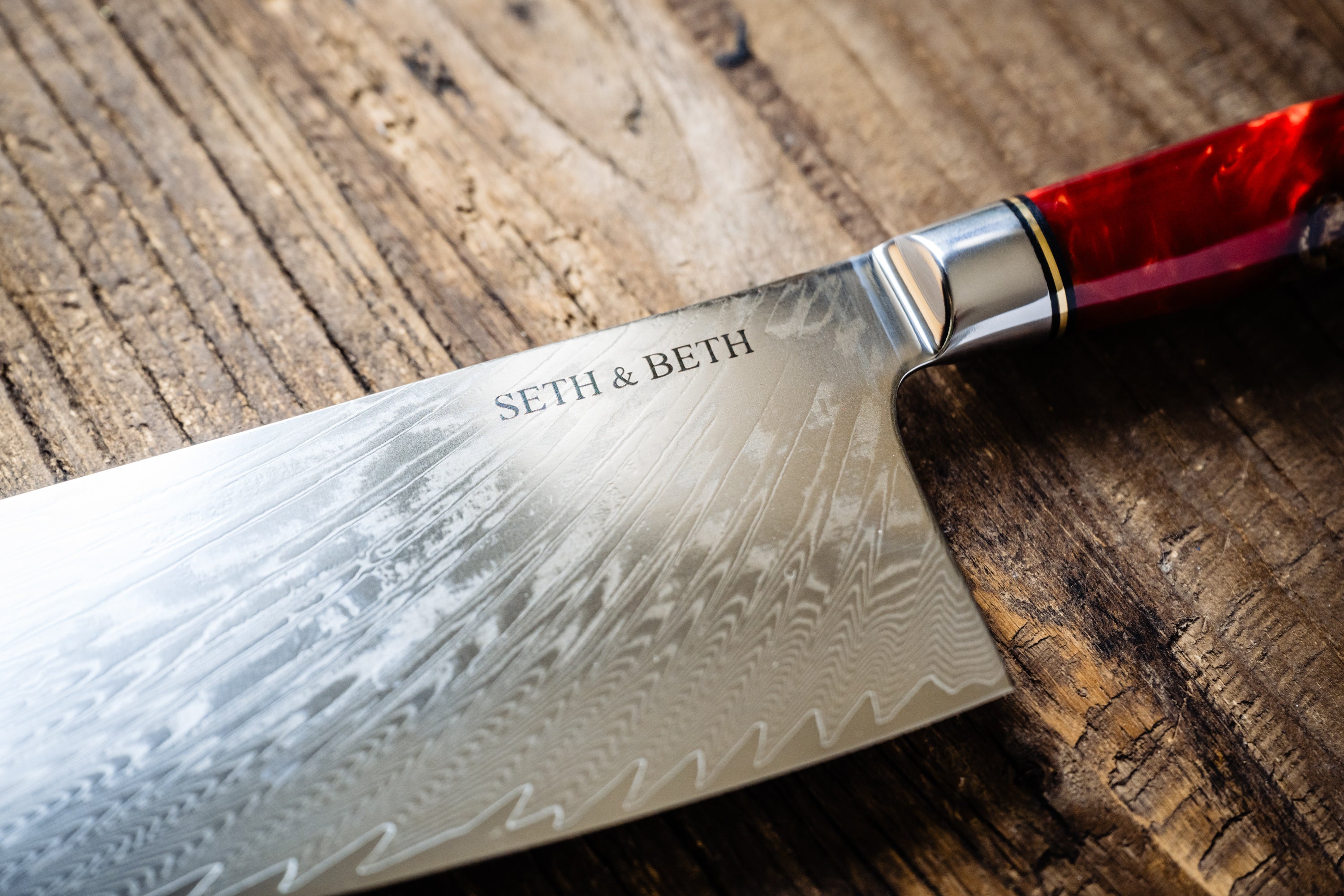 Tidal Red Engraved 8pc Damascus Knife Set